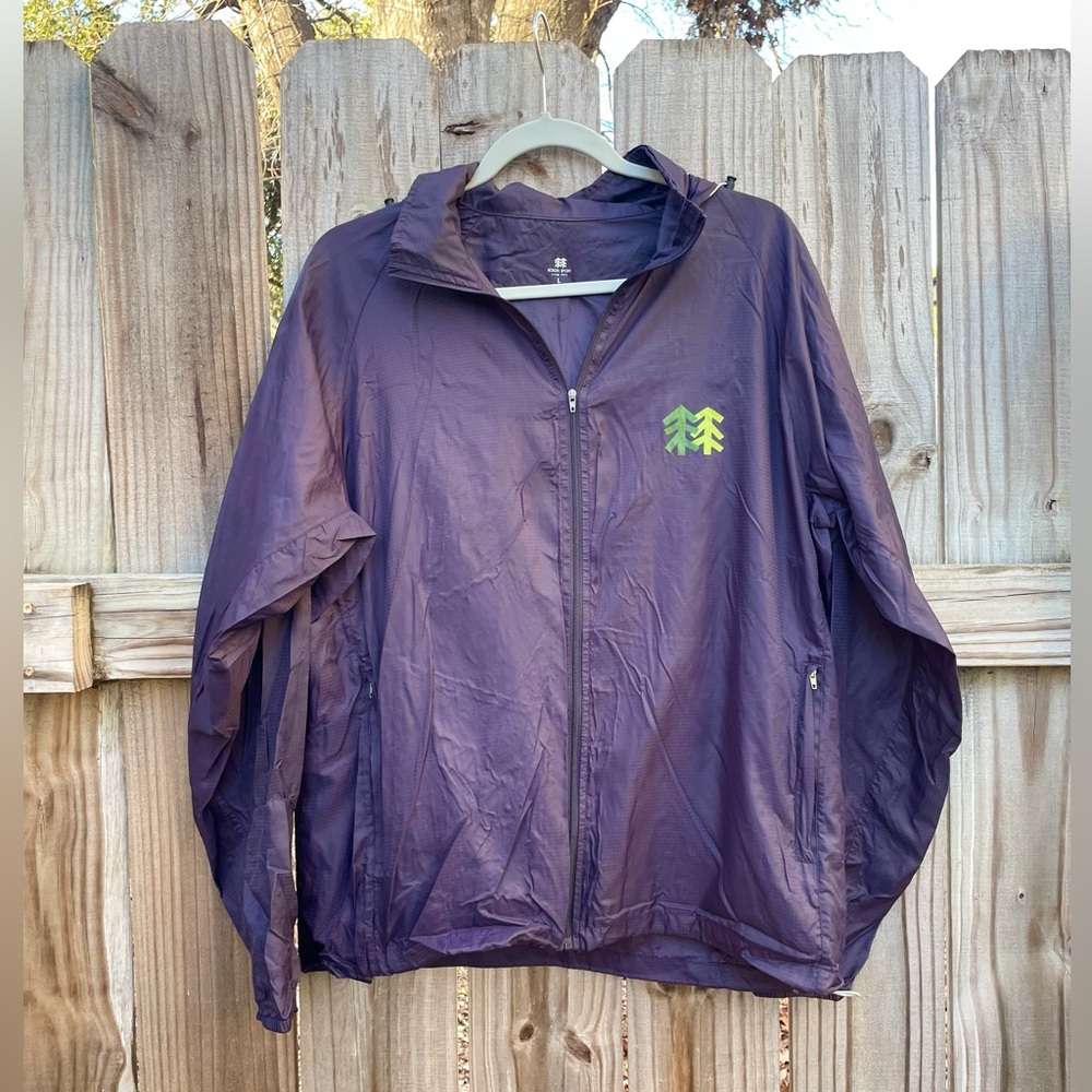 Kolon Sport Hooded Windbreaker